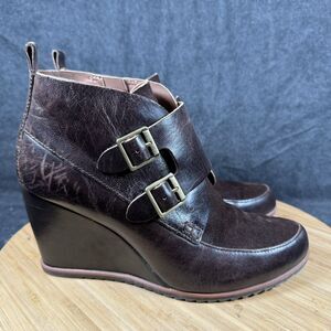 Korks Brown Hanska Monk Strap Wedge Ankle Bootie Womens 8‎